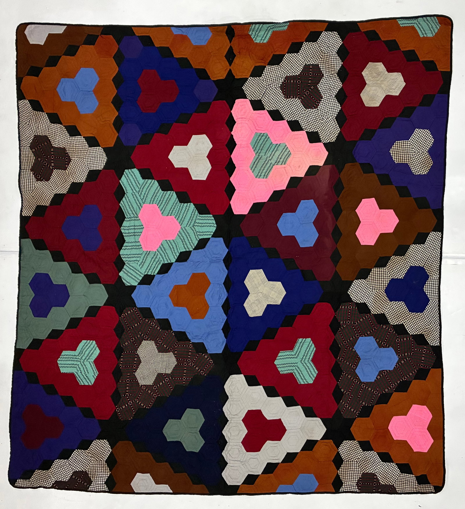 American Hexagon Mosaic / Grandmother's Flower Garden Quilt (1 of 2)