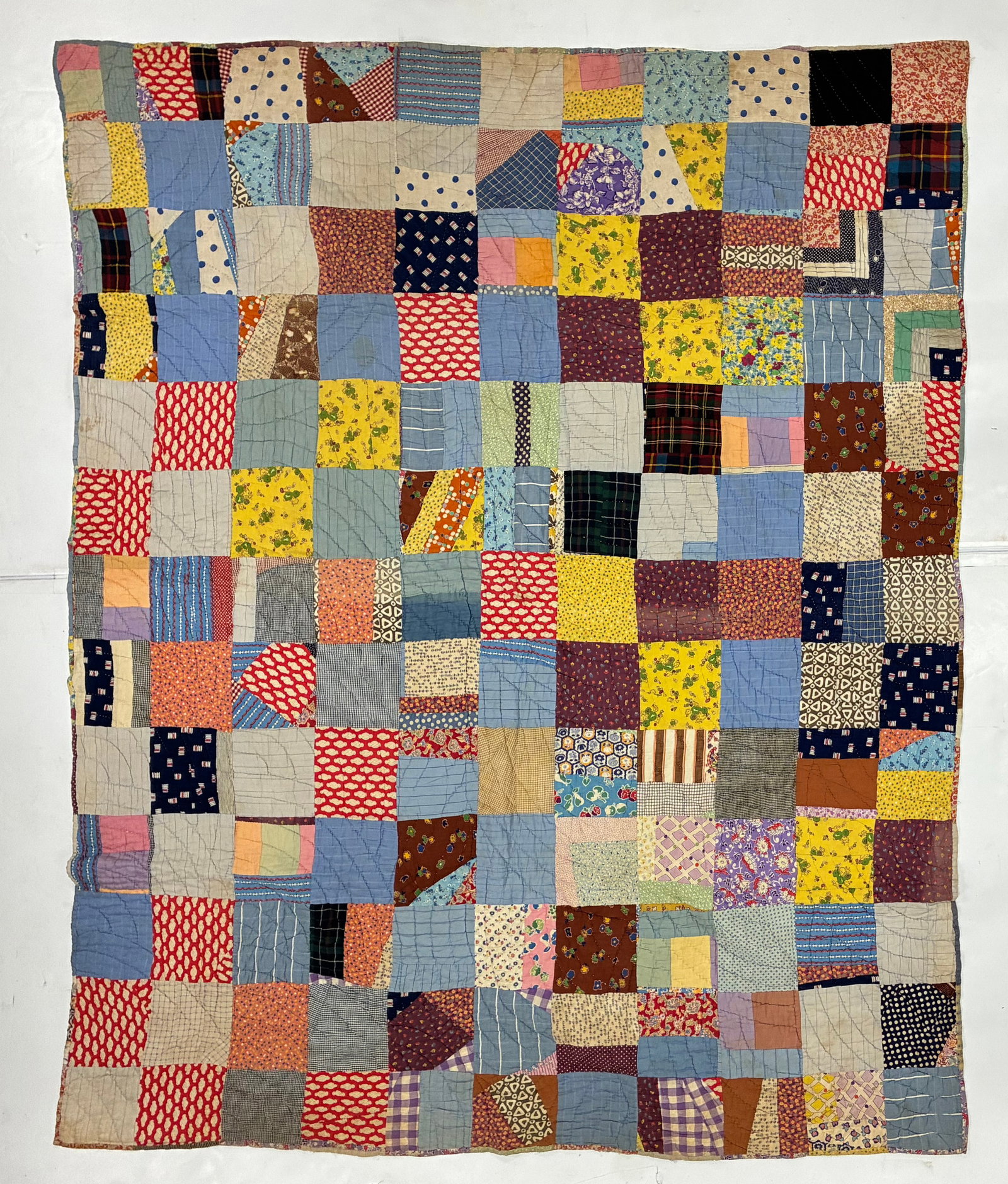 American Depression Era Scrap Patchwork Quilt, Circa 1930-1940 (1 of 2)