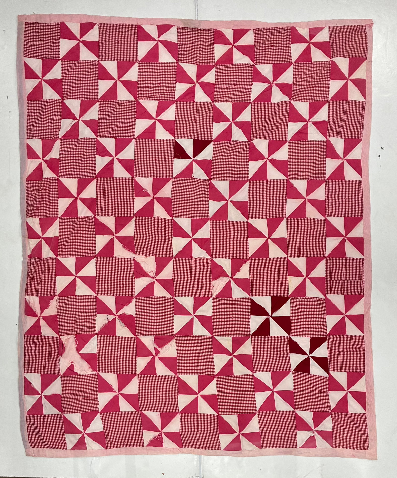 American Pink & White Pinwheel Checkerboard Quilt (1 of 2)
