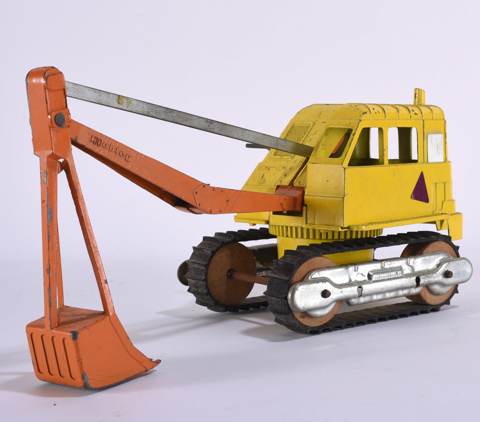 Vintage Hubley Pressed Steel Toy Power Shovel Excavator (1 of 2)