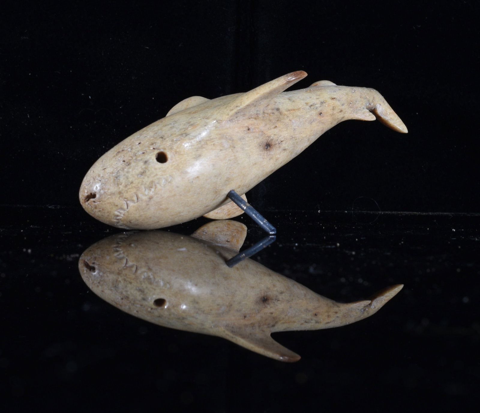 Inuit Carved Bone Whale Figure (1 of 2)