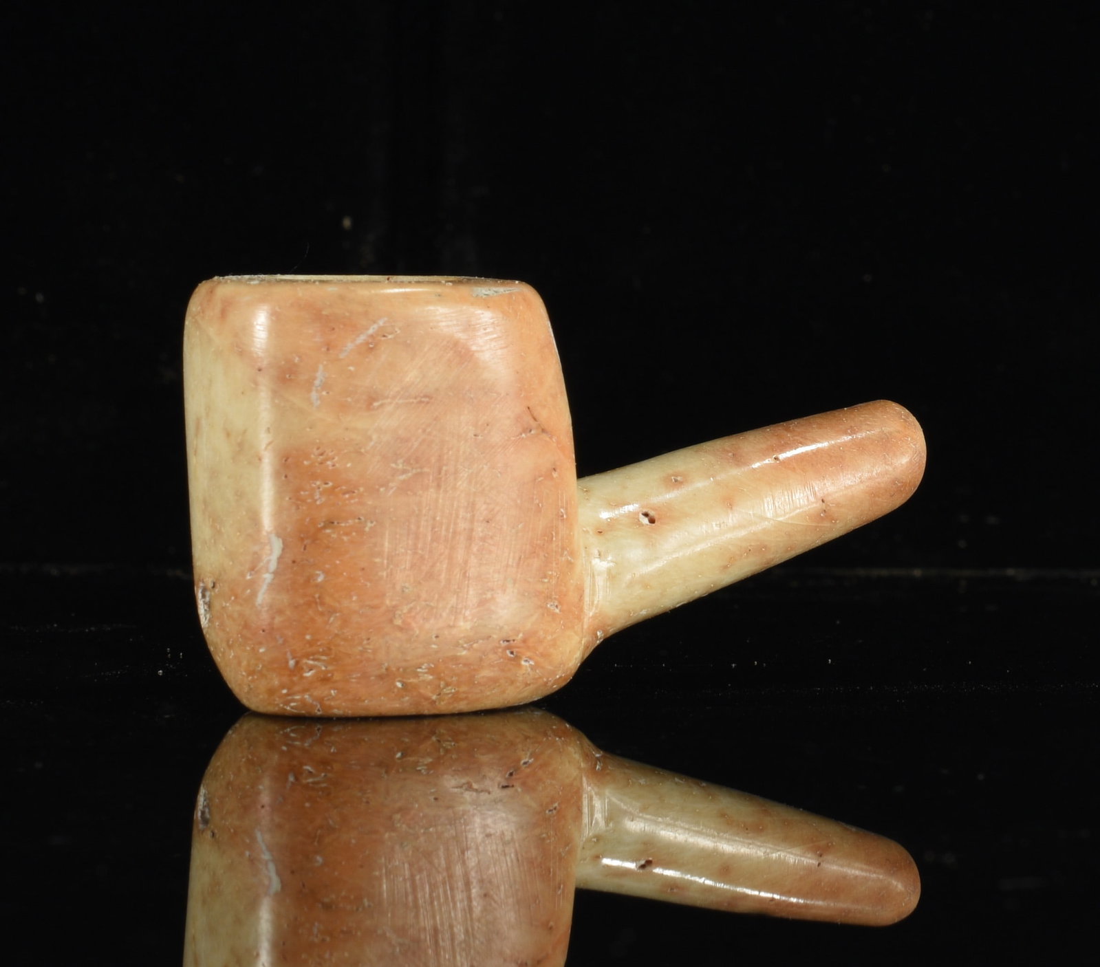 Inuit Carved Bone Smoking Pipe (1 of 3)