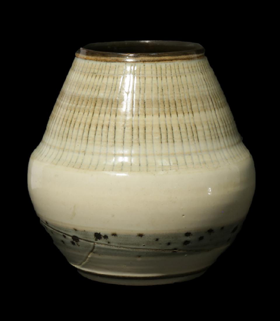 LUCIE RIE AUSTRIAN 1902-1955: Untitled, ceramic, H: 5 in (12.7 cm) W: 5 1/2 in (13.9 cm), initialed on base