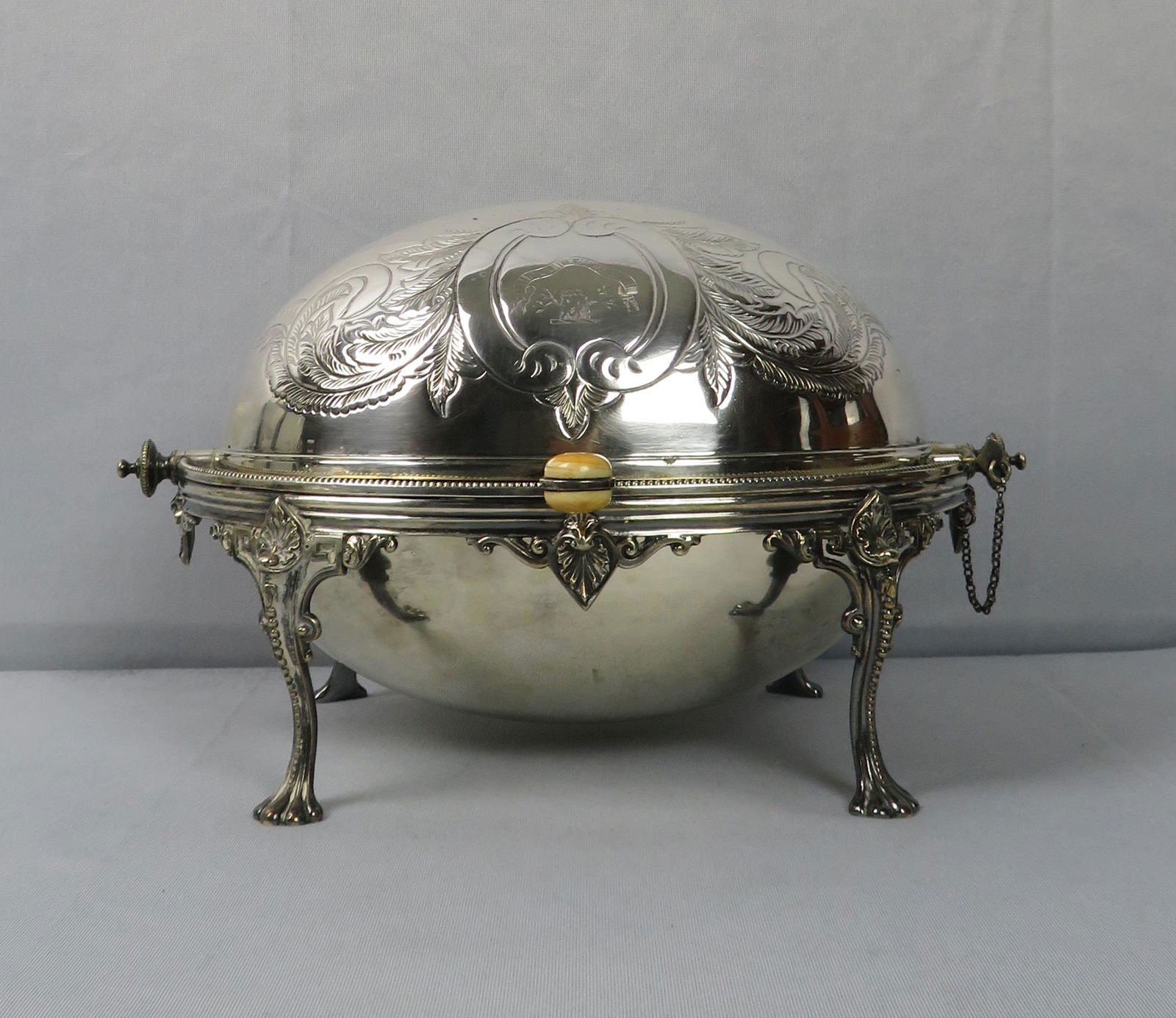c1880 Sir Archibald Campbell Lawrie Silverplate Warmer: Dimensions: 12 1/2"(w) x 9 1/4"(d) x 7"(h) Weight: 4 lbs. 1 oz. For your consideration is an antique silverplate rolltop food warmer emblazoned with the crest of Sir Archibald Campbell Lawrie of Scotl