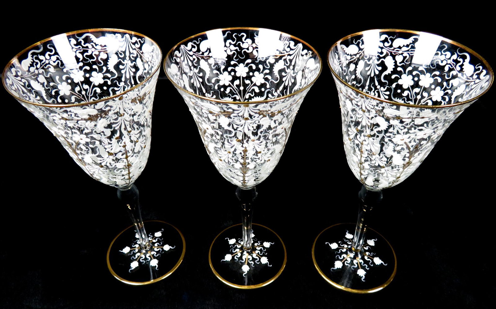 (3) Salviati Moser Italian Bohemian Enamel Wine Glasses: Manufacturer: Salviati & Moser or Bassano Location of Manufacture: Italian & Bohemian Period of Manufacture: c.1900 Dimensions (each): 7 1/2"(h) ; 3 1/2" rim diameter Weight of Lot: 15 ounces For your