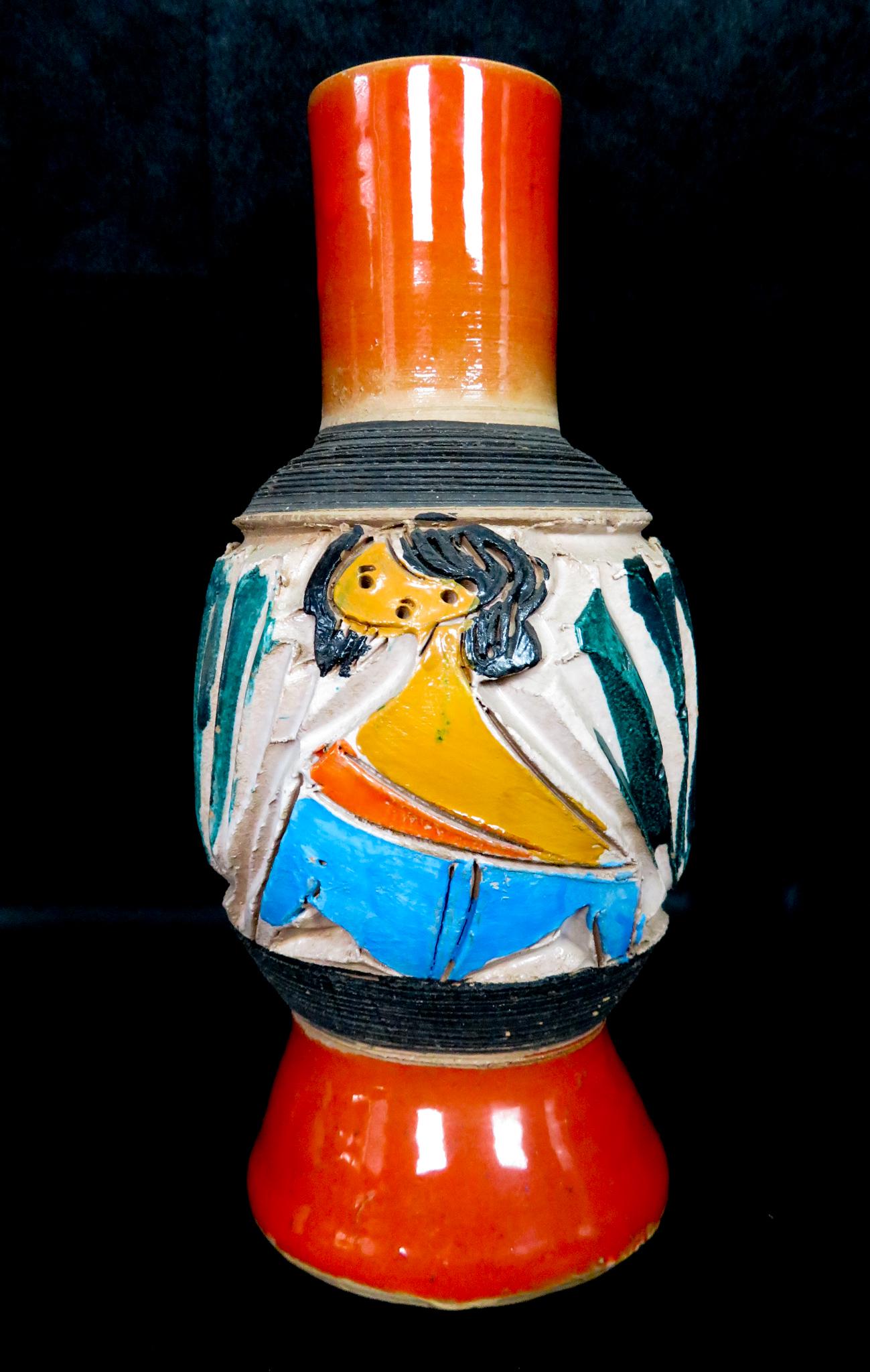 Fratelli Fanciullacci Carved Italian Pottery Vase: Manufacturer: Fratelli Fanciullacci Designer: possibly Bruno Bagnoli Location of Manufacture: Montelupo, Italy Period of Manufacture: 1950's - 1960's Dimensions: 8 1/2"(h) x 3 1/2" maximum diameter We