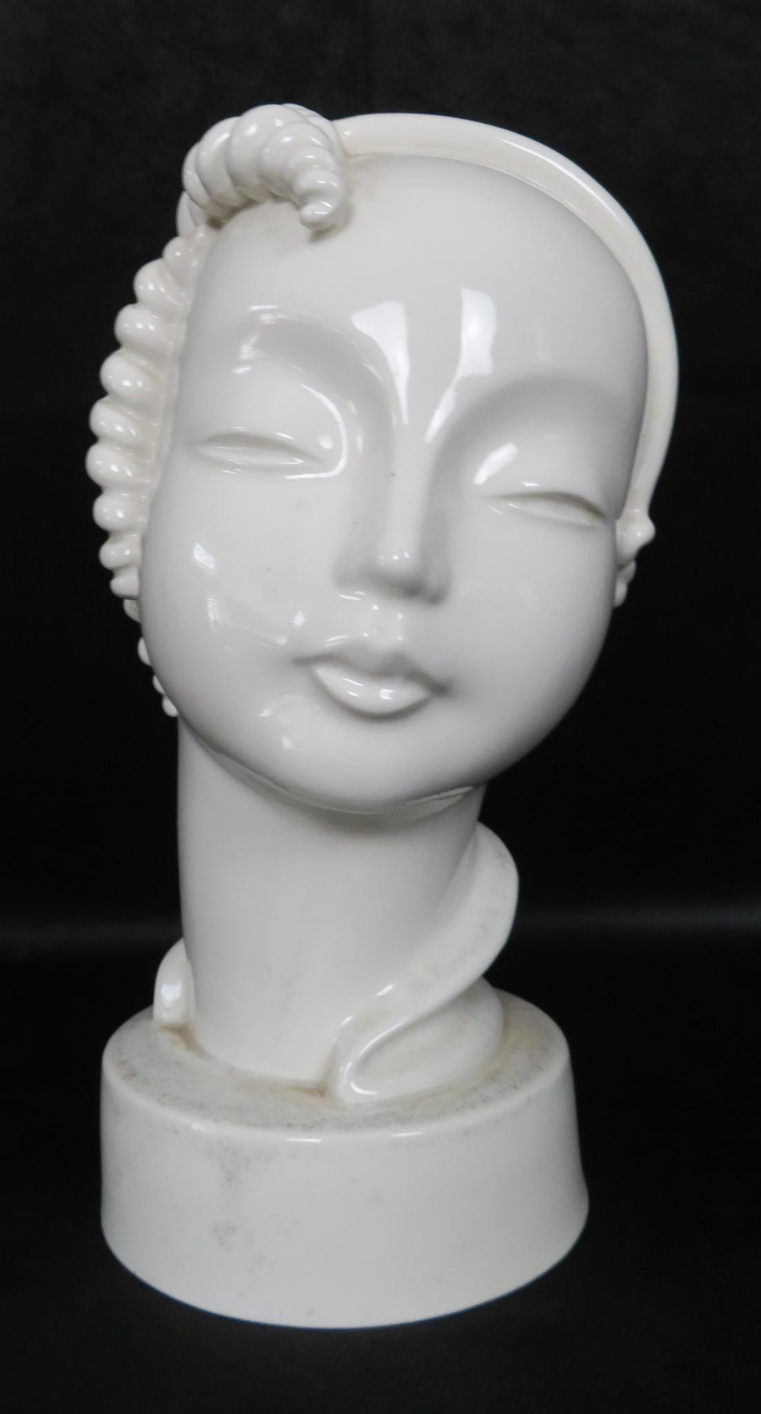 Art Deco Kent Art Ware Porcelain Bust Goldscheider: Manufacturer: Kent Art Ware / Morimura / Noritake Location of Manufacture: Japan Period of Manufacture: 1930's Dimensions: 10"(h) x 5"(w) x 5 1/2"(d) Weight: 2 lbs. 4 oz. For your consideration is a g