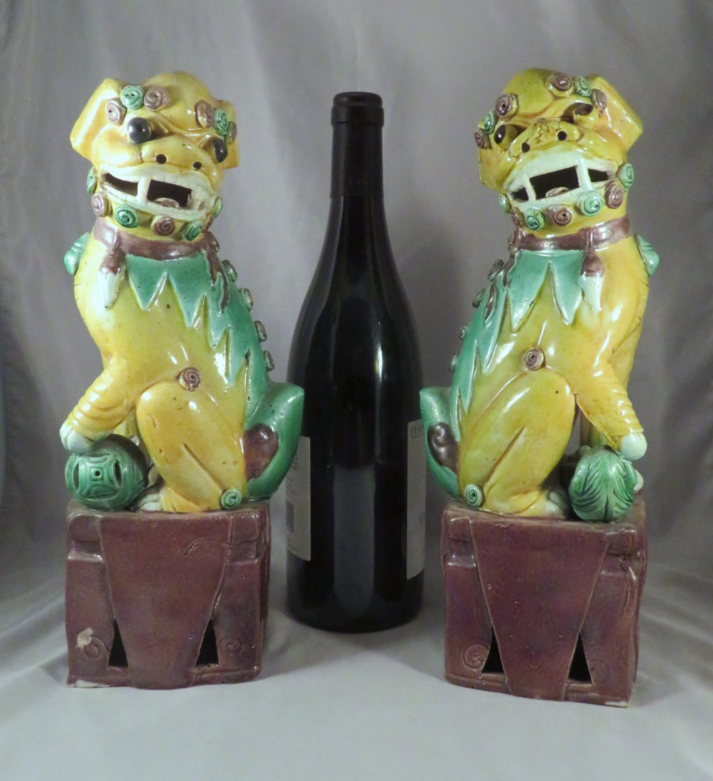 PAIR 11.5" Qing Dynasty Sancai Glazed Foo Dog Statues: Location of Manufacture: China Period of Manufacture: likely late Qing Dynasty (1644-1911) Dimensions: 11 1/2"(h)Weight (set): 3 lbs. 10 oz. For your consideration is a beautiful matched pair of Chine