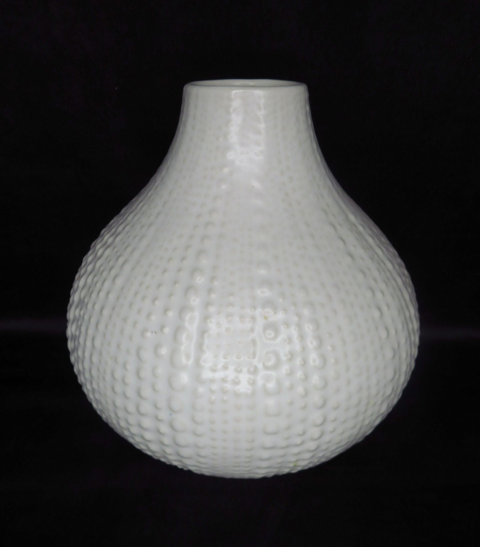 Large Jonathan Adler Matte White Sea Urchin Vase: Designer: Jonathan AdlerRetailer: Barney New York Dimensions: 8"(h) ; 7" diameter Weight: 3 lbs. 2 oz. For your consideration is a modernist Jonathan Adler pottery vase retailed directly by Barney's N