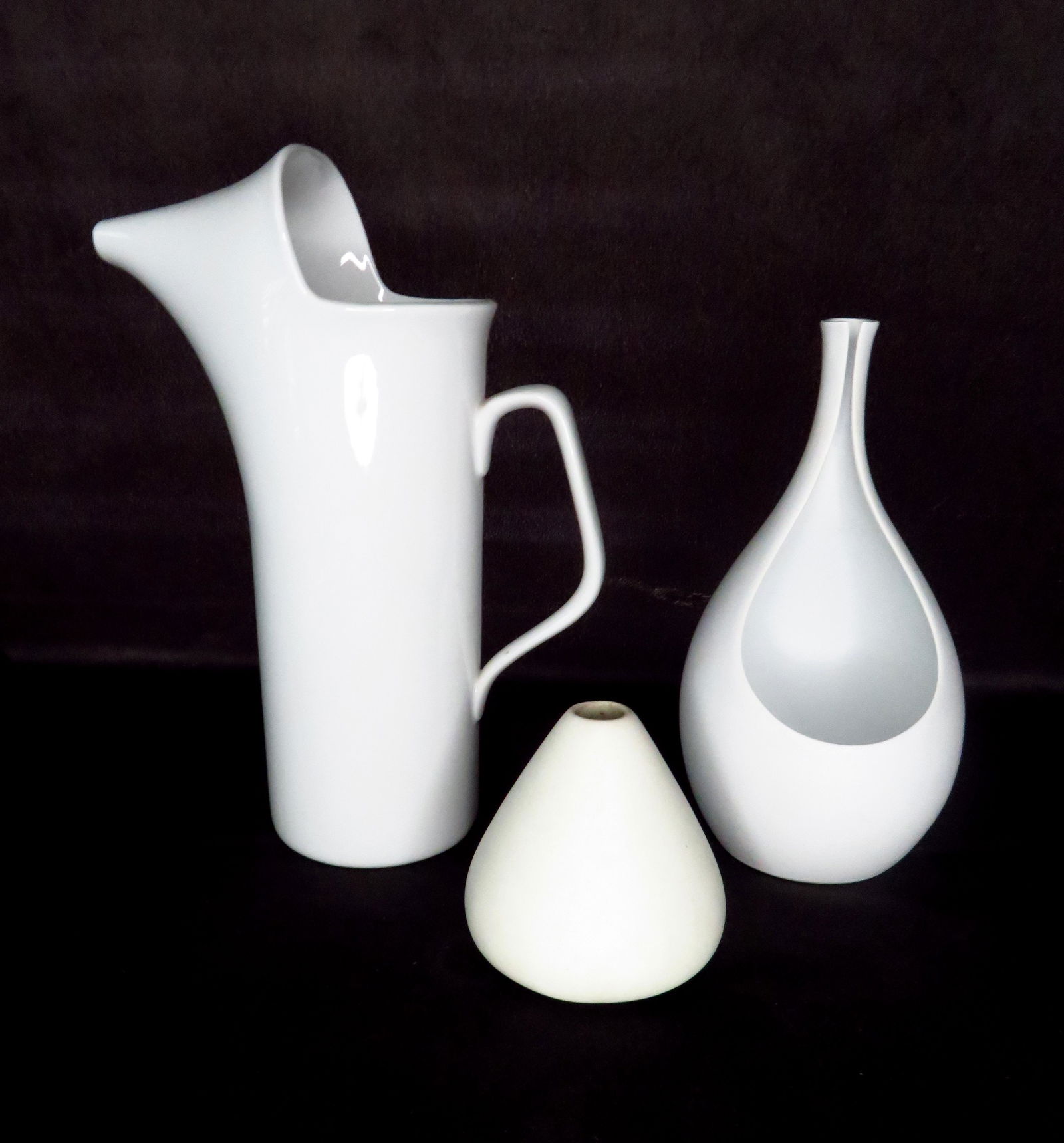 Lot of White Modernist Porcelain and Art Pottery: For you consideration is a lot of (3) Modernist porcelain and art pottery items. Included in this auction are the foillowing: - Gustavsberg "Pungo" vase by Stig Lindberg c.1950. Early Scandinavian Mid
