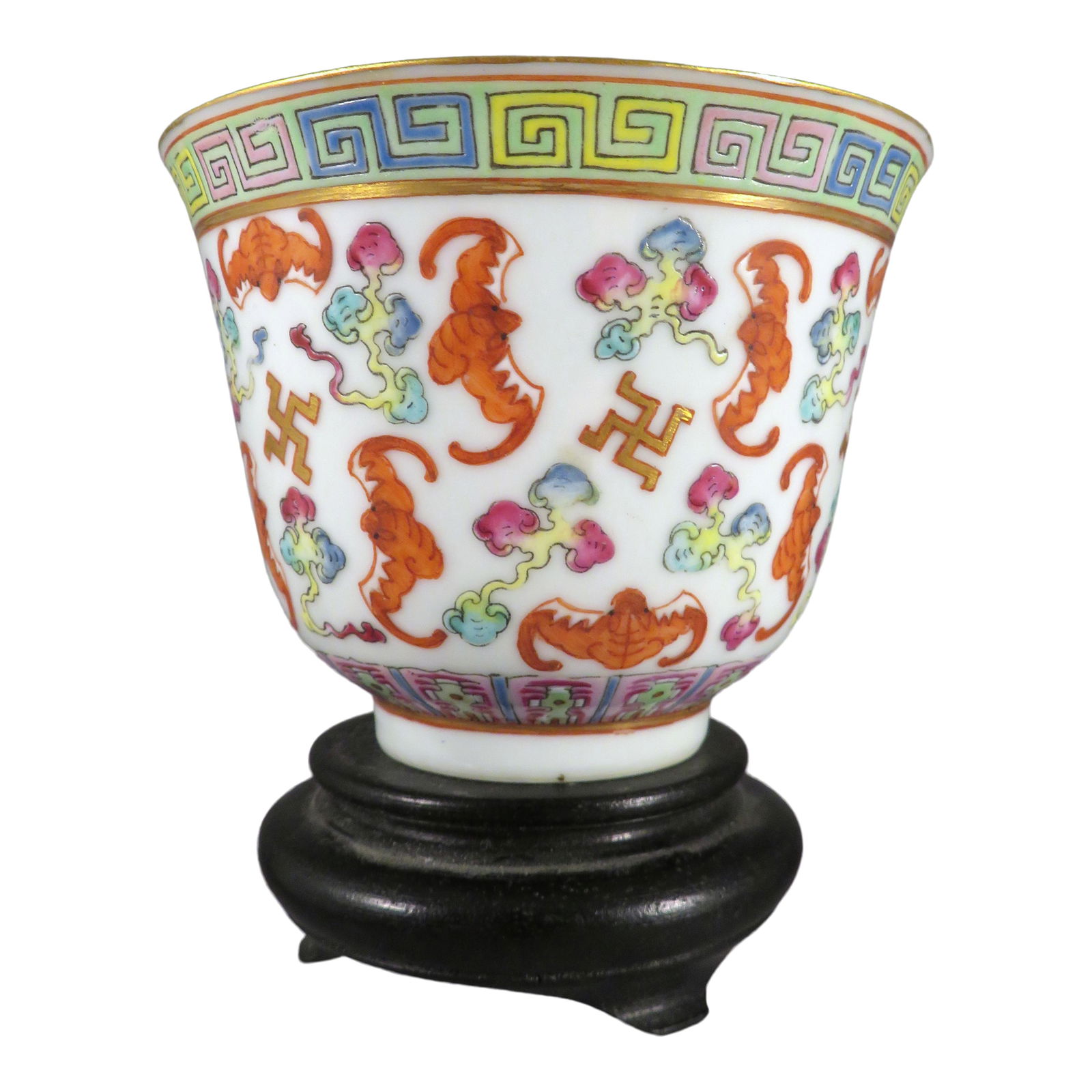 Imperial Chinese Guangxu Rose Famille Porcelain Tea Cup: Location of Manufacture: China Period of Manufacture: Qing Dynasty / Guangxu Period (1875-1908) Rim Diameter: 3.25" / 8.3cm Diameter of Foot: 1.5" / 3.8cm Height of Foot: 1/4" / 0.6cm Total Height of