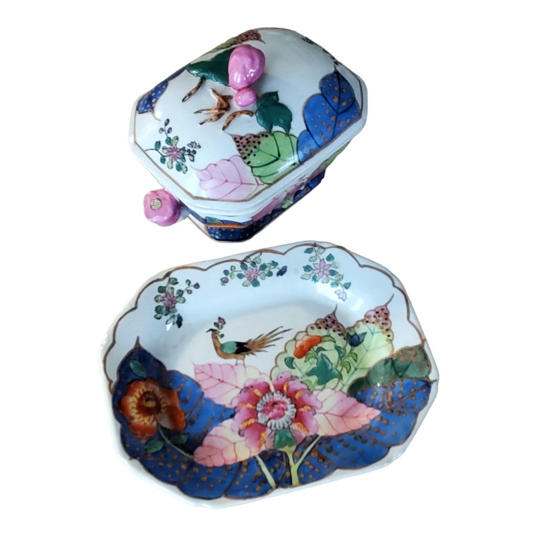 Chinese Famille Rose Tobacco Leaf Tureen and Underplate (1 of 6)