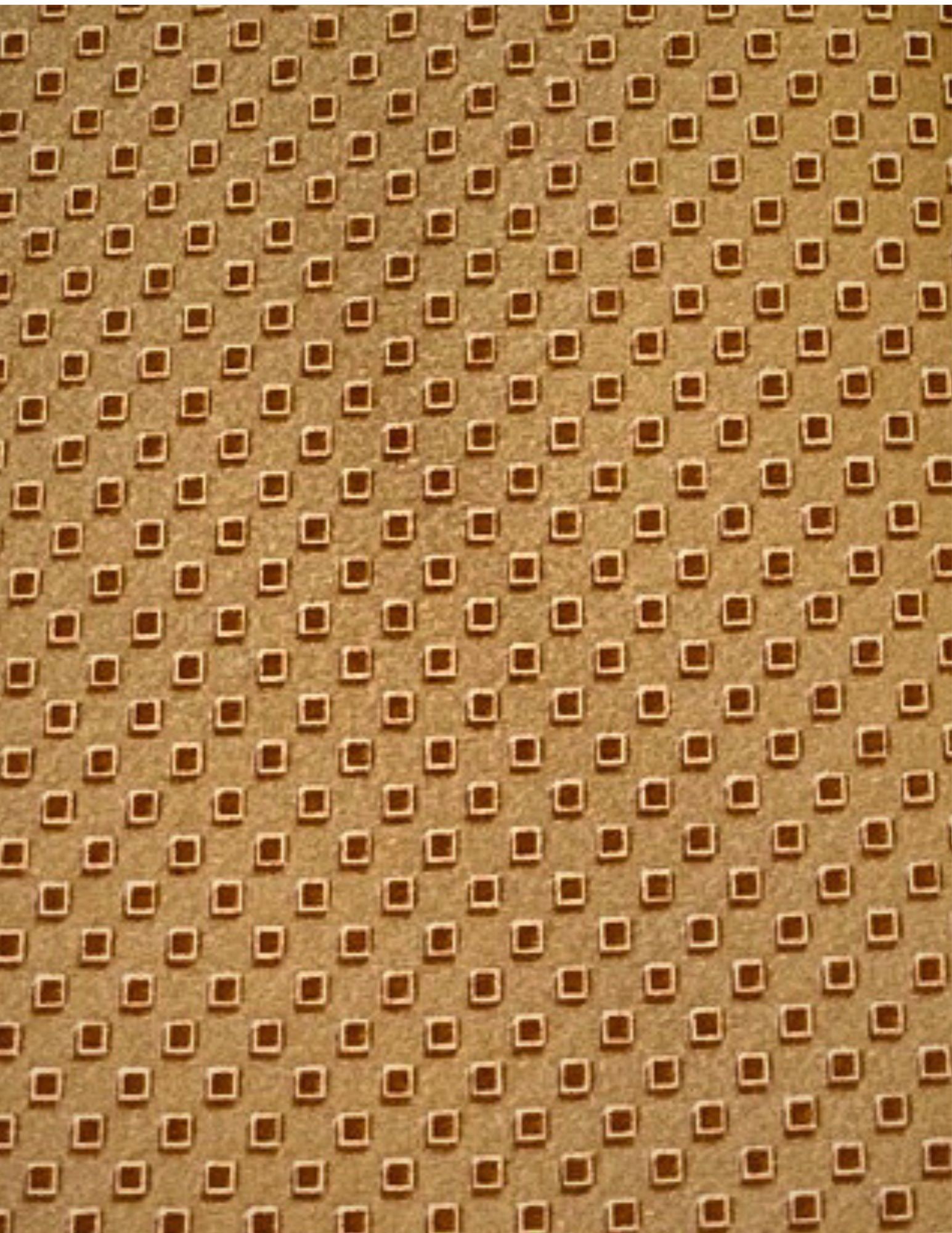 BRIONI, Men's Tie, Peach/Gold, Handmade, Geometric/Dots: Brand: Brioni, Italy, Handmade Color: Peach/Gold (Color appearance/shade can vary due to factors including lighting, monitors, etc.) Pattern: Geometric/Dots Material: 100% Silk Width: 3 3/4 inch (9cm)