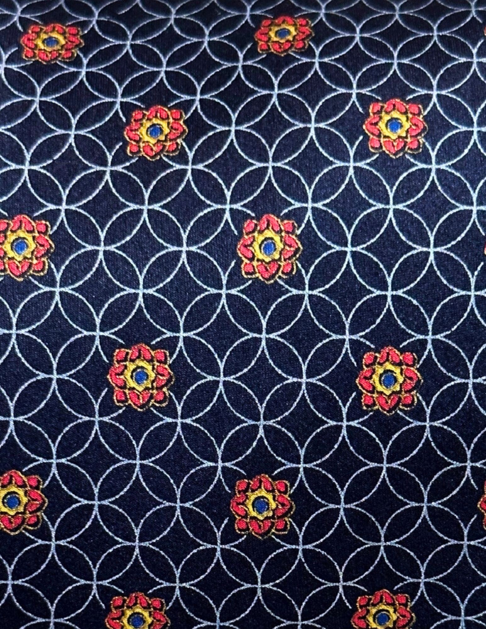 BRIONI, Men's Tie, Blue Red, Handmade, Silk: Brand: Brioni, Italy, Handmade Color: Navy Blue/Red (Color appearance/shade can vary due to lighting, monitors, etc.) Pattern: Flower/Circle Material: 100% Silk Width: 3 3/4 inch (9cm) Eligible for In