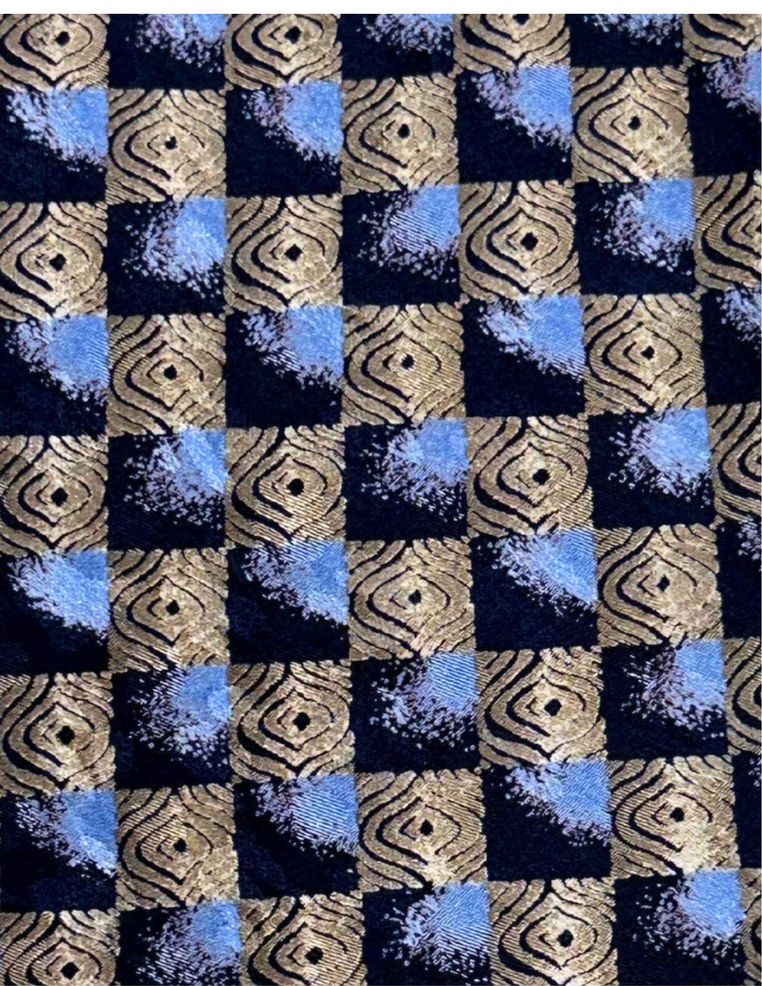 BRIONI, Italy, Men's Tie, Silver Blue, Handmade, Silk: Brand: Brioni, Italy, Handmade Color: Silver/Blue (Color appearance/shade can vary due to factors including lighting, monitors, etc.) Pattern: Geometric Material: 100% Silk Width: 3 3/4 inch (9cm) Con