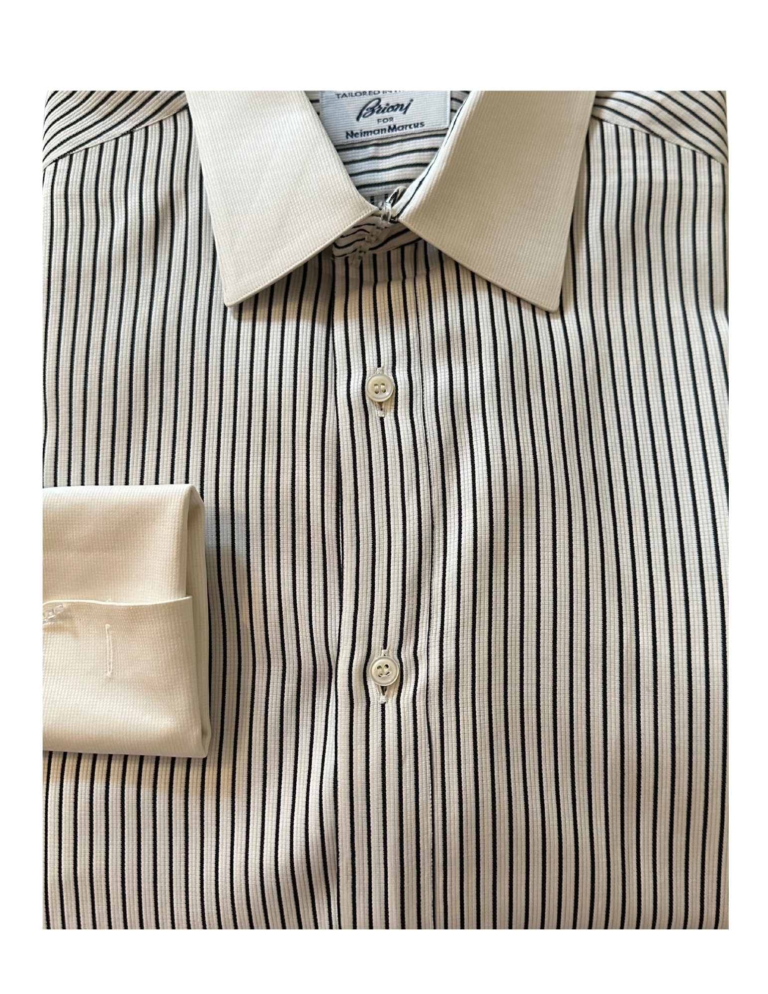 BRIONI, Men's French Cuff Dress Shirt, White Blue, Stripe, 16: Brand: Brioni for Neiman Marcus Tailored In: Italy Type: French Cuff Dress Shirt Material: Cotton Color (Shirt): White Blue Color (Collar/Cuff): White Pattern: Stripe Size (Men's): 16 Size Type: Regul