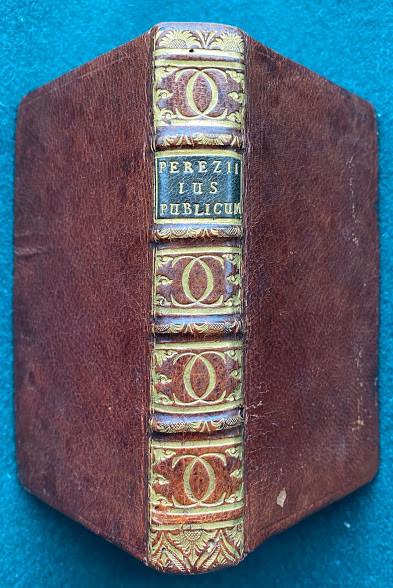 Ivs Pvblicvm, quo arcana & iura principis exponuntur (1 of 4)