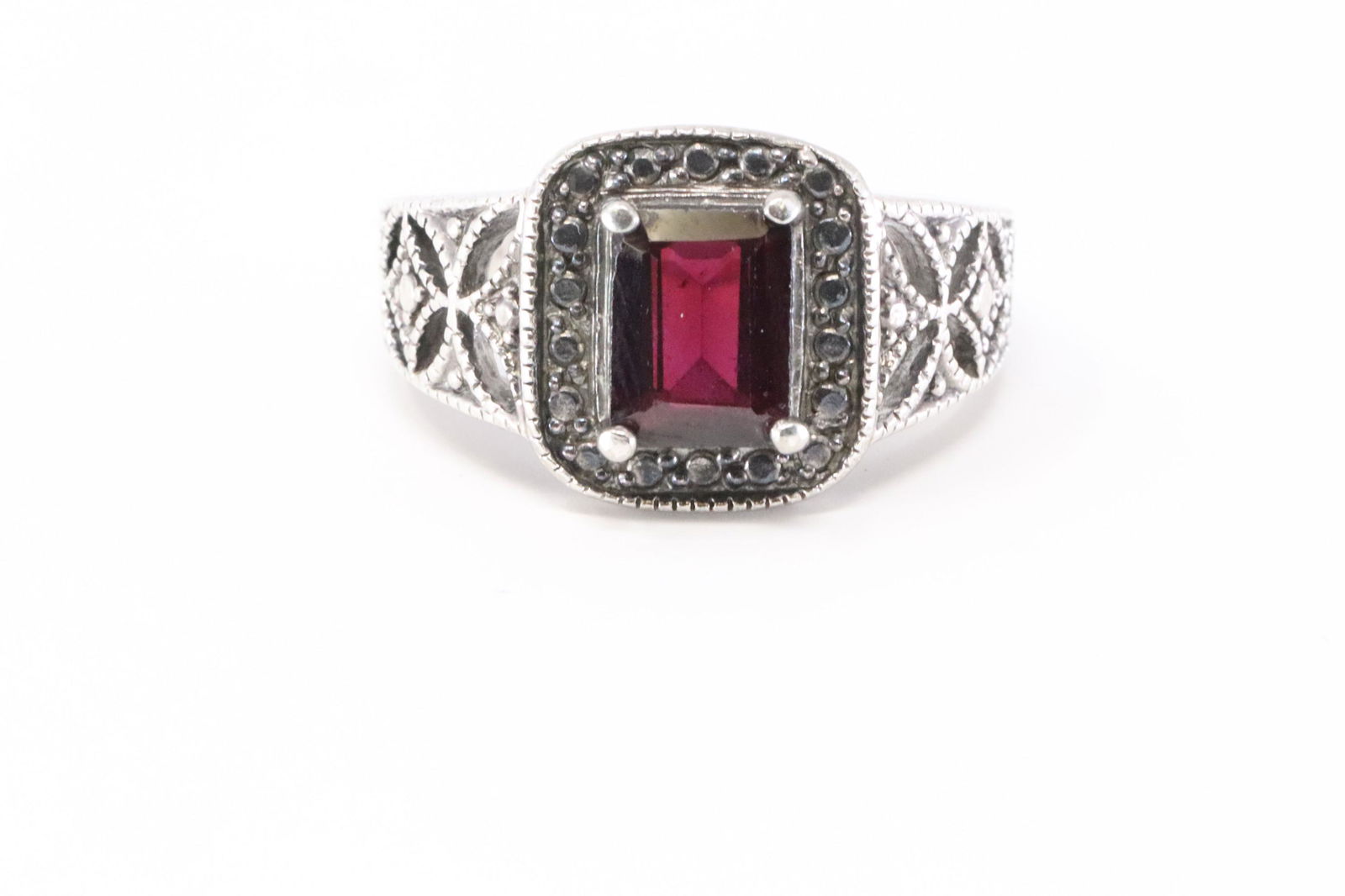 Sterling Silver .925 Ring (1 of 3)