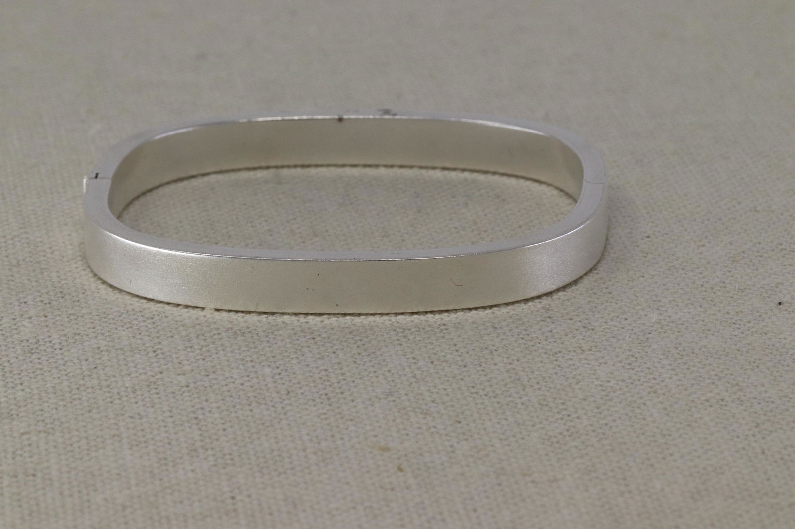 925 Silver Smooth Square Hinged Bangle Bracelet (1 of 2)