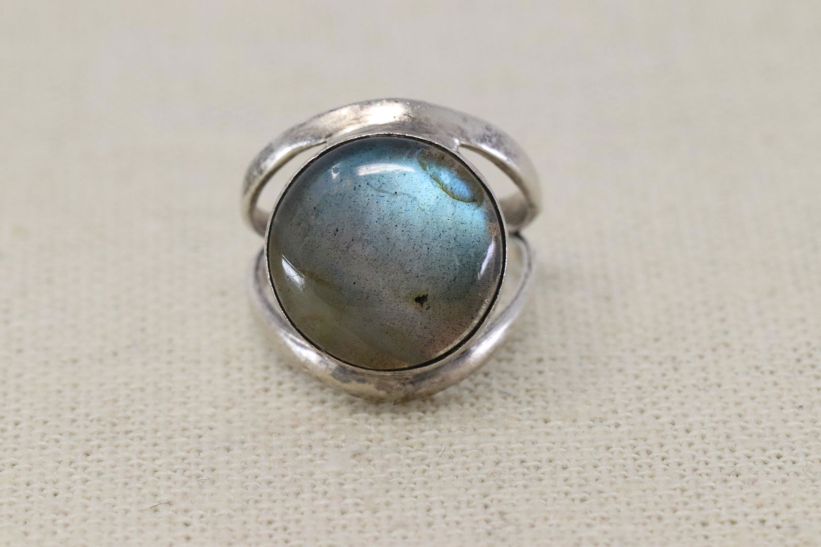 Ladies Silver 925 LABRADORITE Ring (1 of 3)