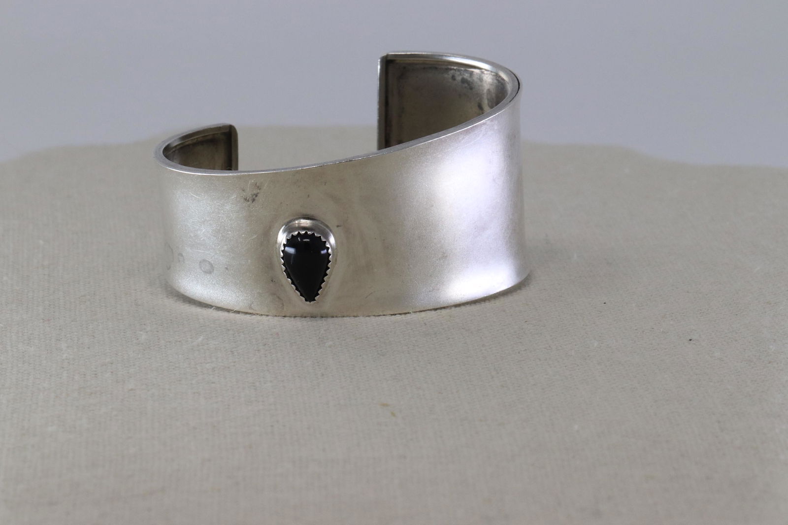 Sterling Silver Vintage Bangle (1 of 2)