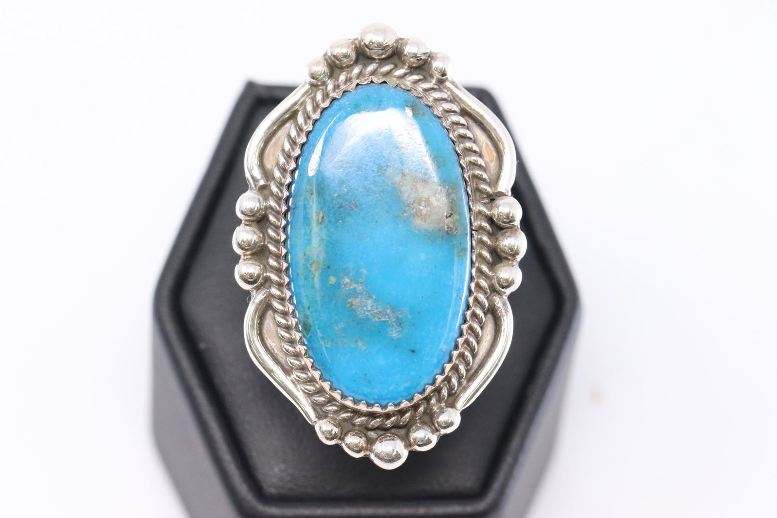 Navajo Handmade Kingman Turquoise Ring Sterling Silver. (1 of 4)
