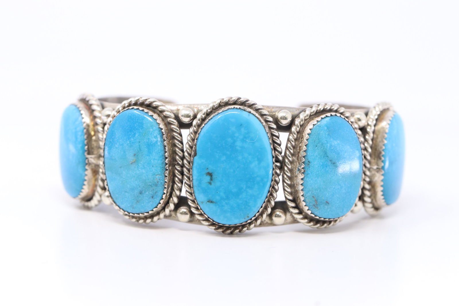 Navajo Sterling Silver Handmade Kingman Bracelet. (1 of 5)