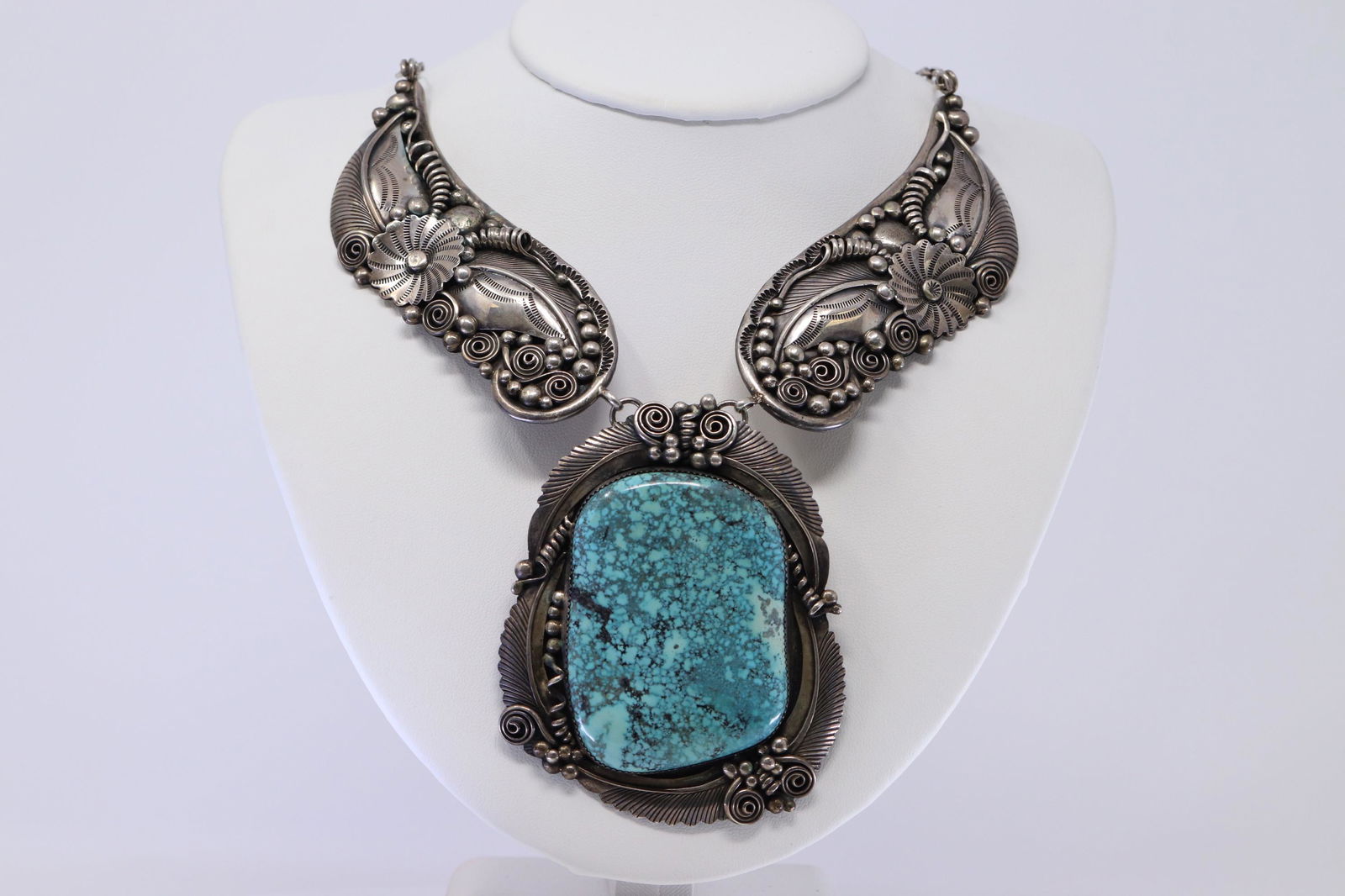 Vintage Sterling Silver Navajo Turquoise Signed D. (1 of 5)