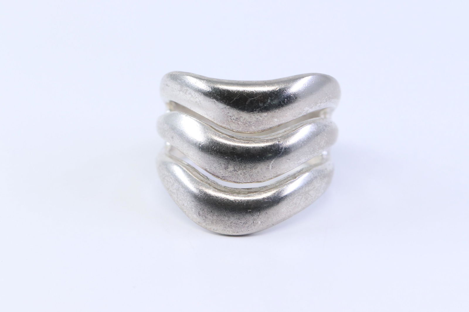 925 Solid Silver Ring (1 of 2)