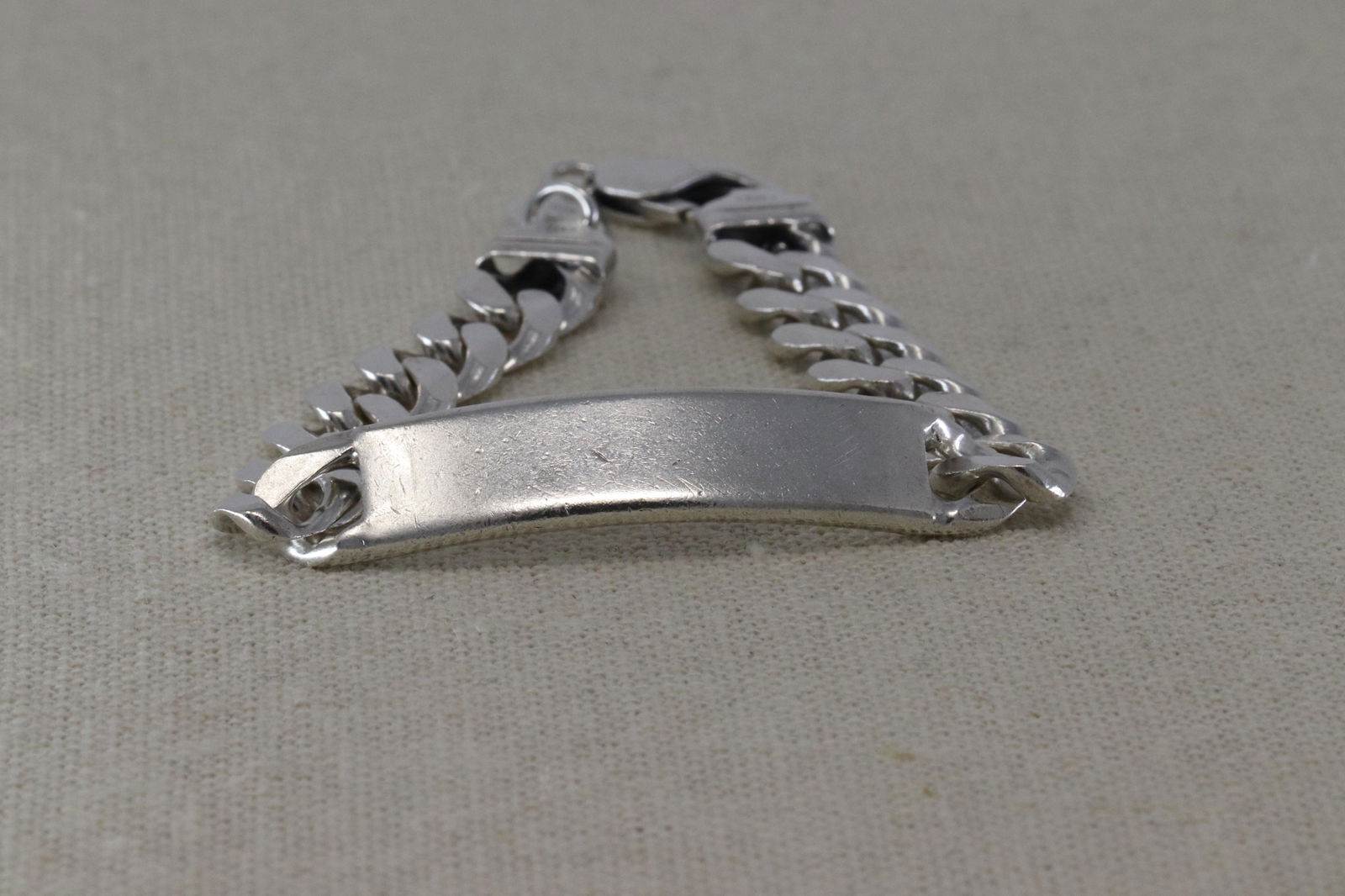 Mens 925 Silver Name Tag Bracelet (1 of 3)