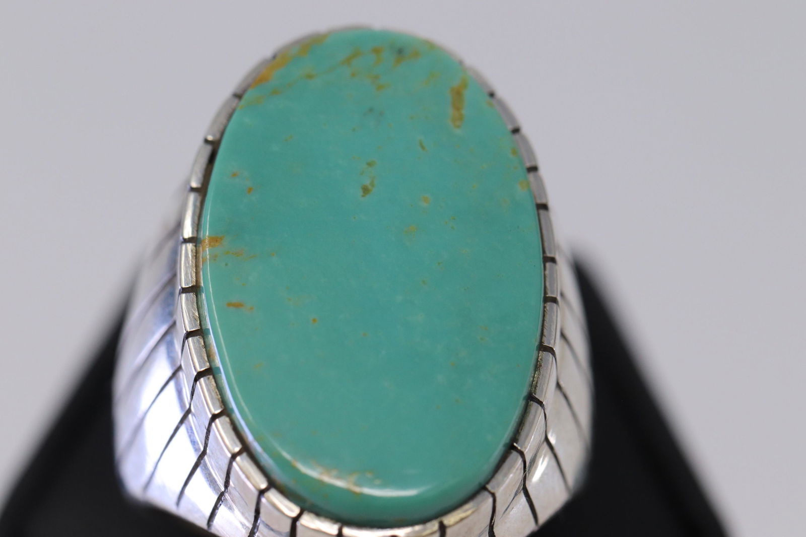 Native American Navajo Handmade Men's Turquoise Ring. (1 of 3)