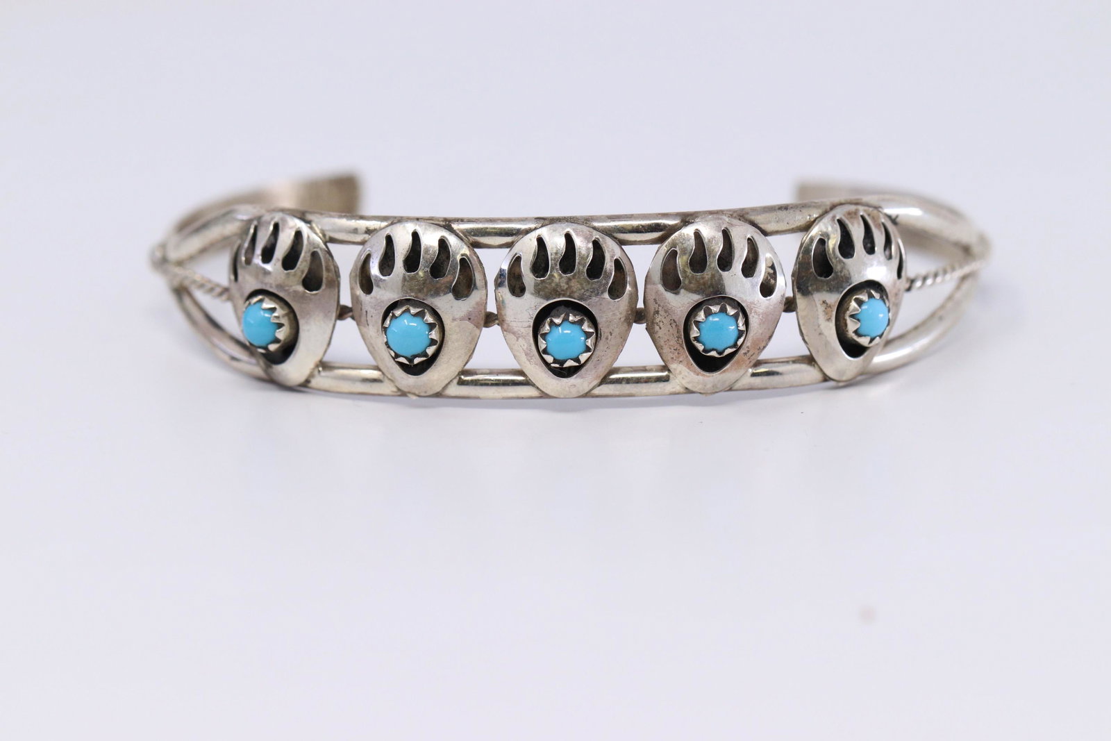 Native American Navajo Bear Paw Bracelet by Janice: This is a Native American Navajo Bear Paw Bracelet by Janice Spencer.