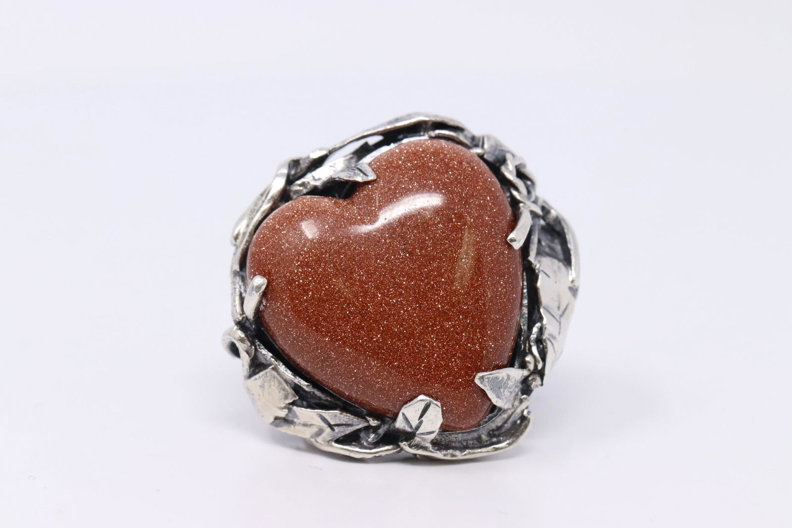 925 Silver Heart Ring. (1 of 3)