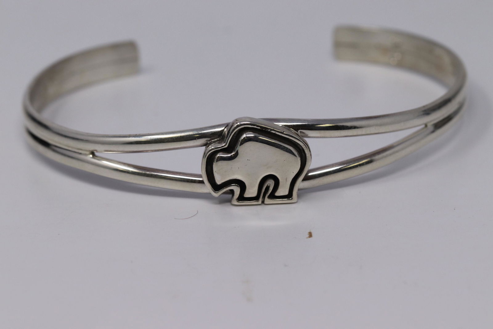 Native American Navajo Sterling Bracelet (1 of 4)