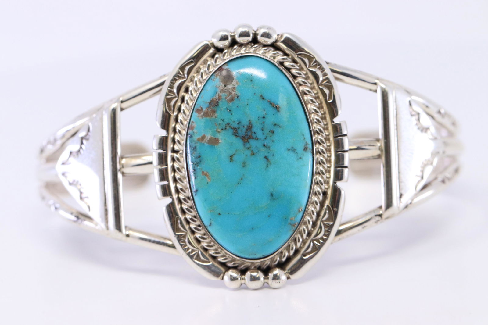 Native American Navajo Kingman Turquoise Sterling (1 of 5)