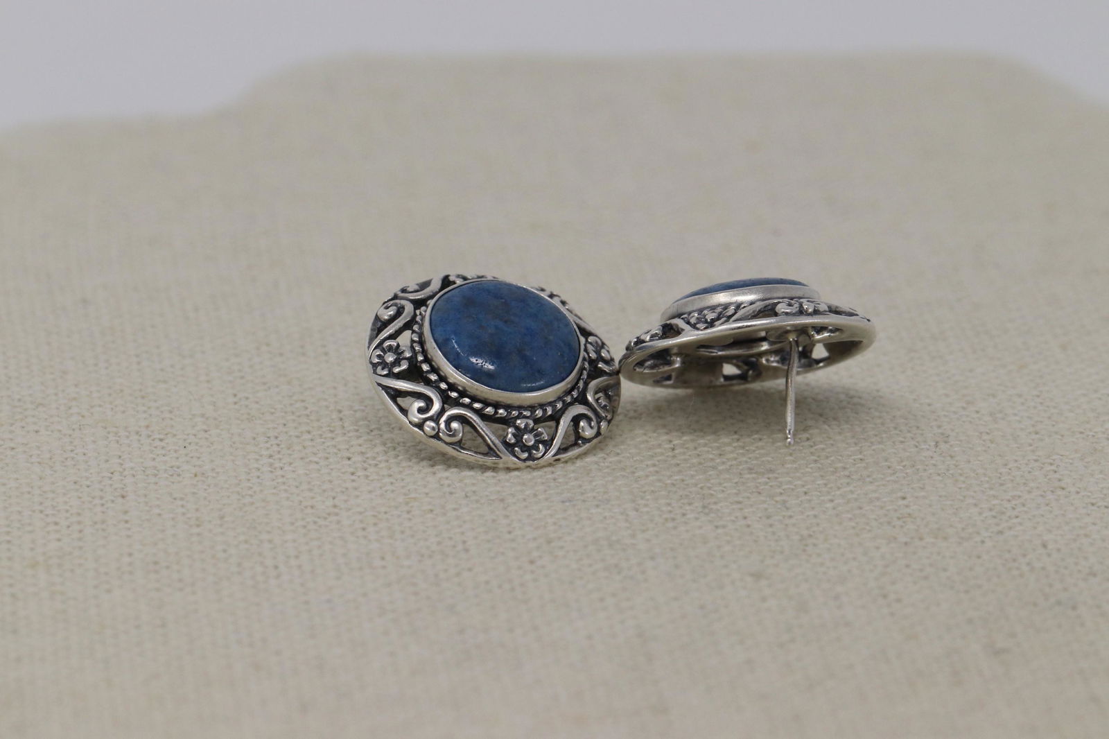 925 Silver Ladies Art Deco Design Earrings. (1 of 3)