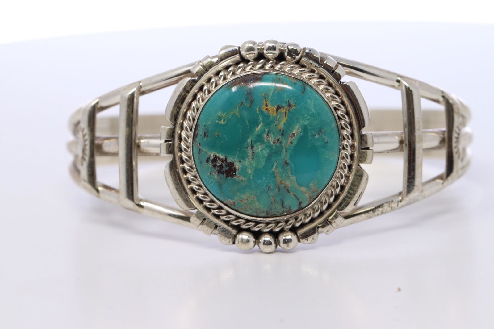 Native American Navajo Kingman Turquoise Sterling (1 of 5)