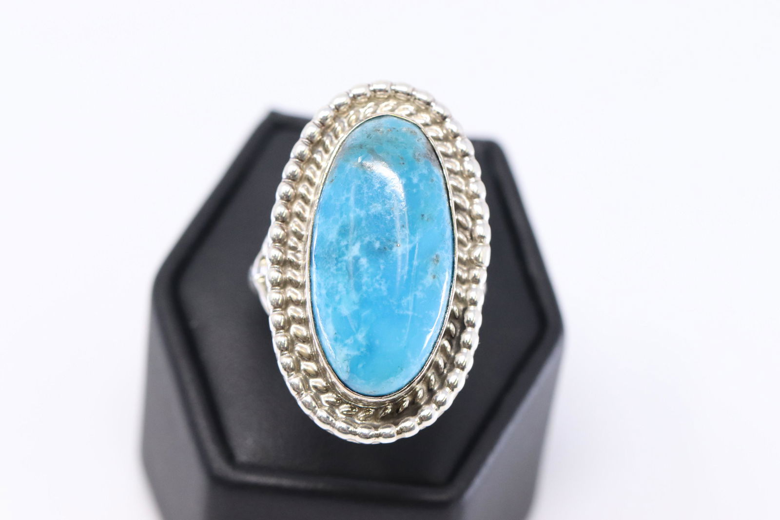 Navajo Handmade Sterling Silver Kingman Turquoise Ring (1 of 4)