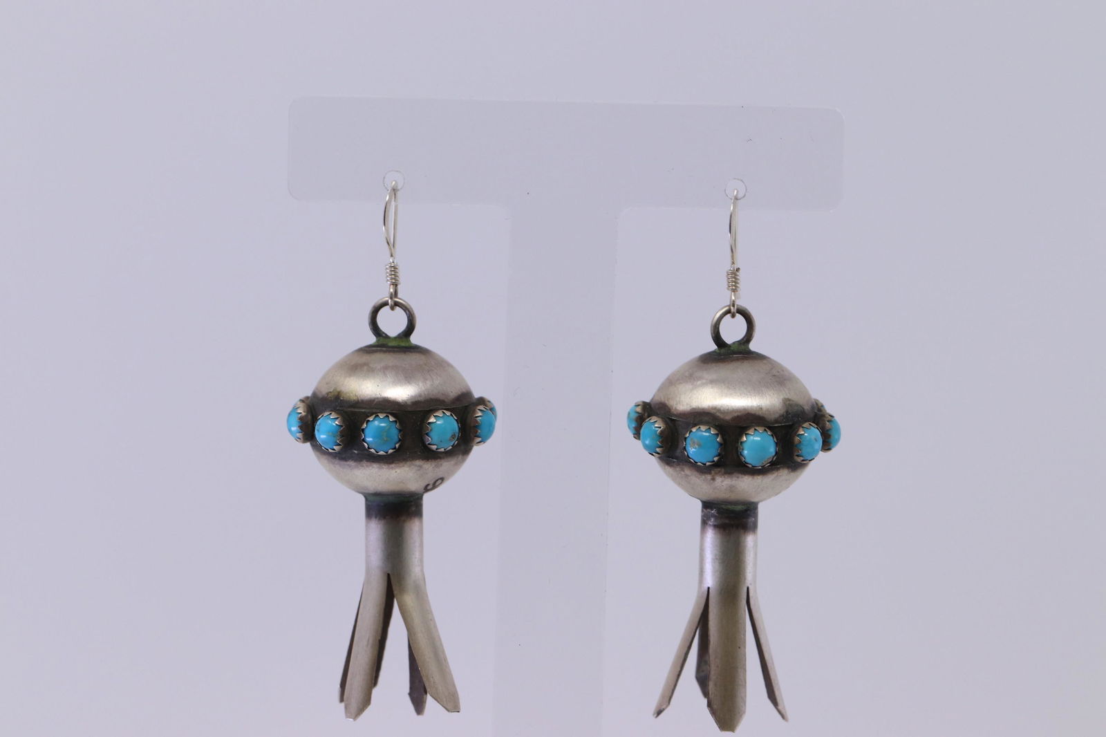 Navajo Kingman Turquoise Sterling Silver Handmade (1 of 2)