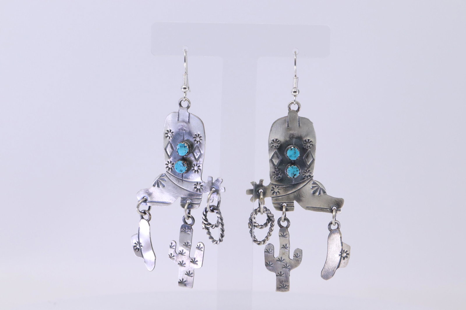 Native American Navajo Handmade Turquoise Earring's By: This is a Native American Navajo Handmade Turquoise Earring's By Tim Yazzie. REF:I86432D98754