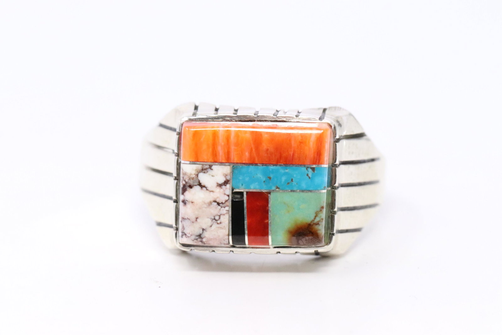 Native American Navajo Handmade Multi-Color Ray Jack: This is a Native American Navajo Handmade Multi-Color Ray Jack Ring. Ring size is 12.50. REF:I754D532