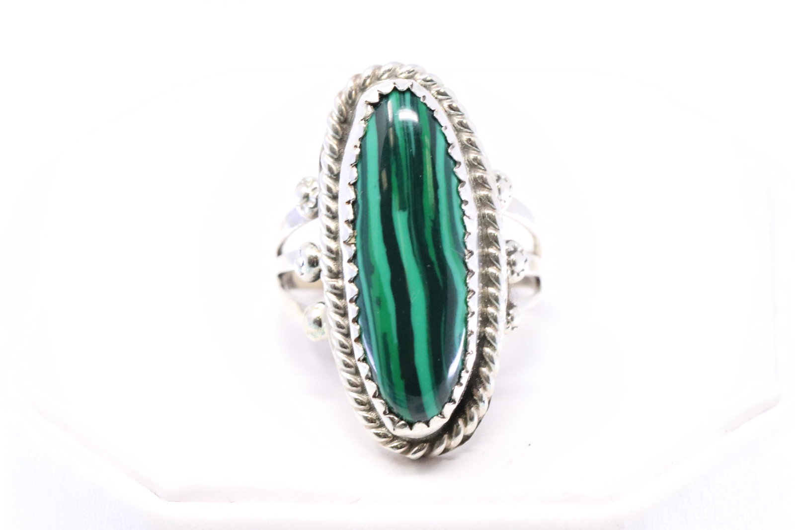 Lot of Silver .925/sterling pre-owned jewelry.: Lot of Silver .925/sterling pre-owned jewelry. Sold as is: navajo ring.