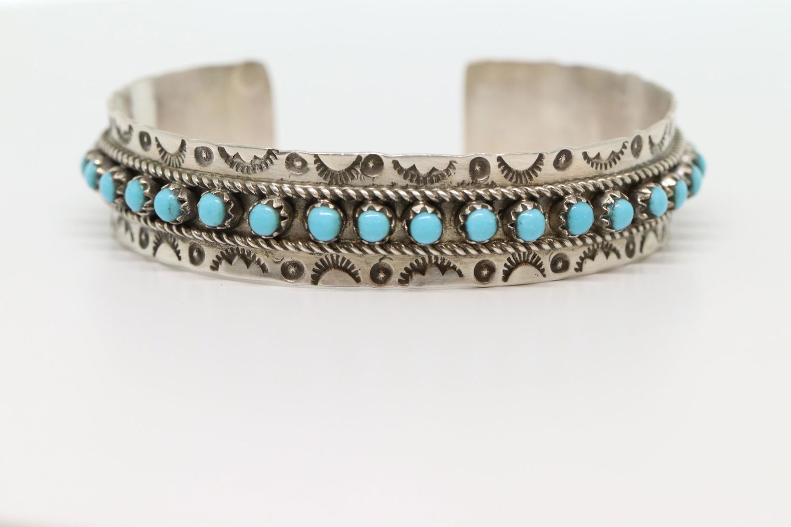 Zuni turquoise handmade sterling silver bracelet Pearl (1 of 3)