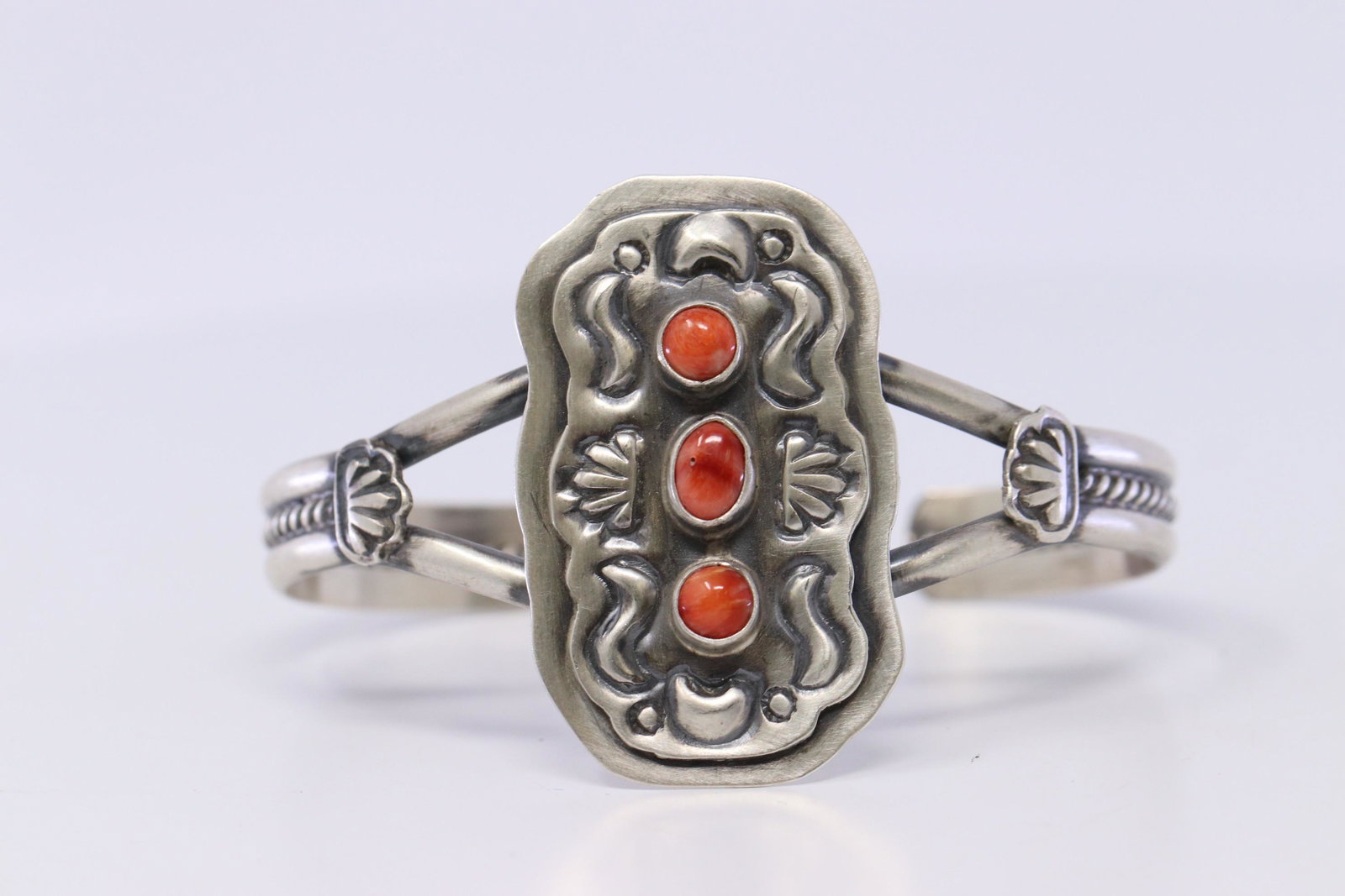 Native American Navajo Handmade Sterling Silver Coral: This is a Native American Navajo Handmade Sterling Silver Coral Bracelet By Jeff James
