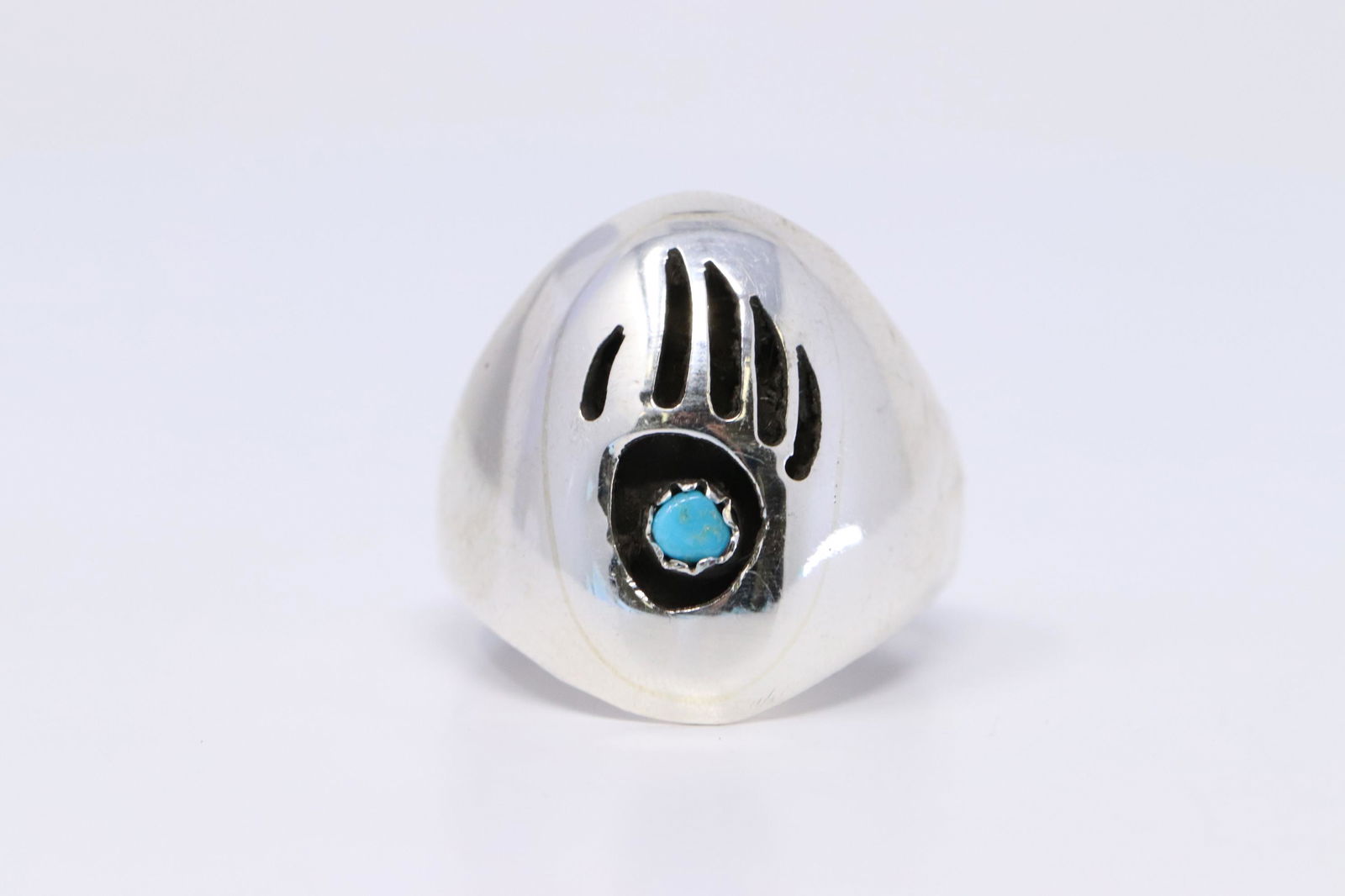 Native American Navajo Handmade Bear Paw Men's Ring. (1 of 3)