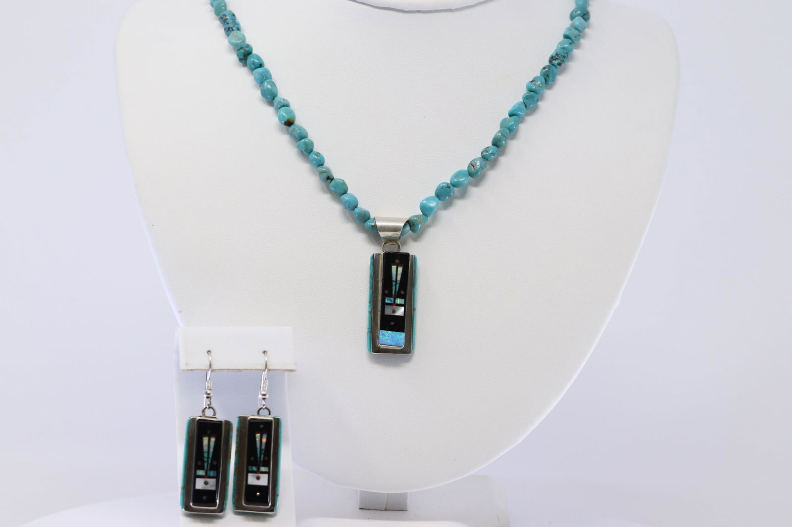 Native American Navajo Gilbert Smith Turquoise Set. (1 of 5)
