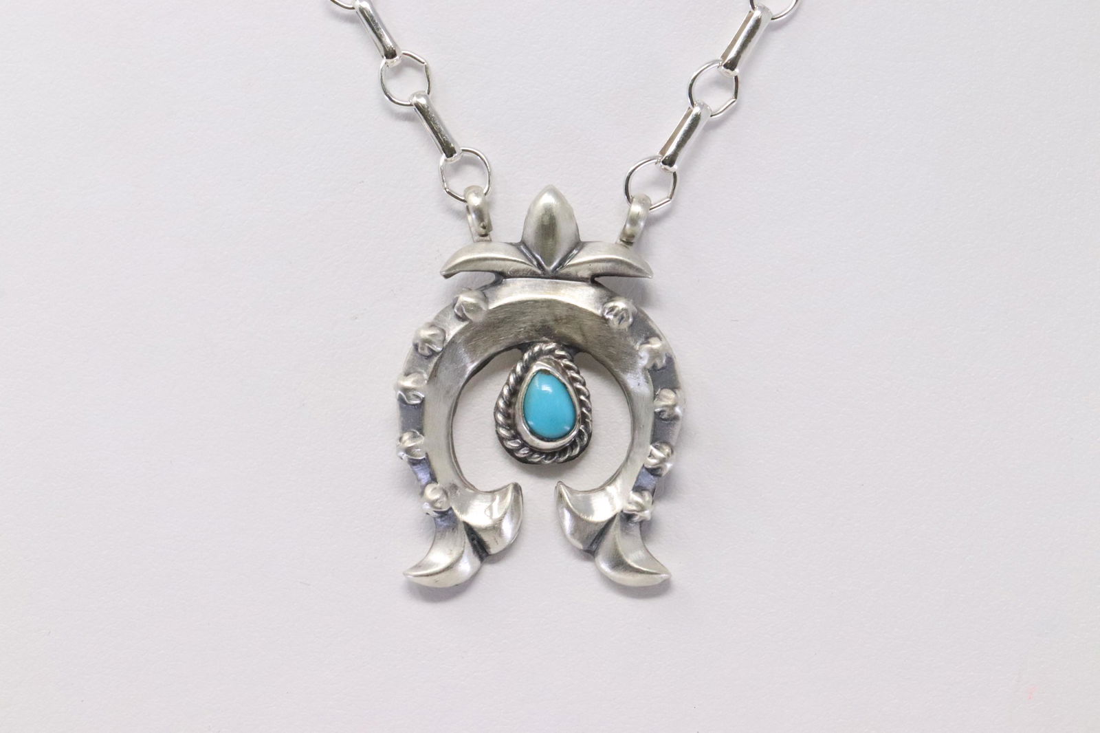 Native American Navajo Handmade Sterling Silver (1 of 4)