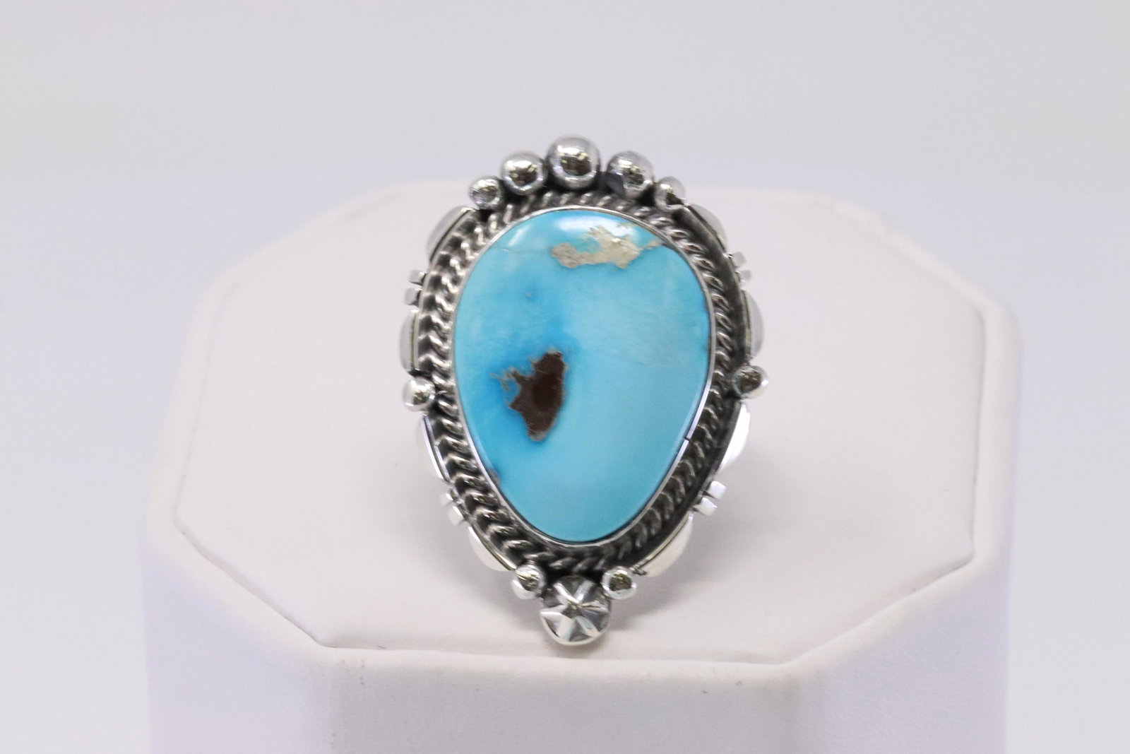 Native American Navajo Handmade Sterling Silver: This is a Native American Navajo Handmade Sterling Silver Turquoise Ring by Daniel Benally. Ring size is 6.00. REF: R.B