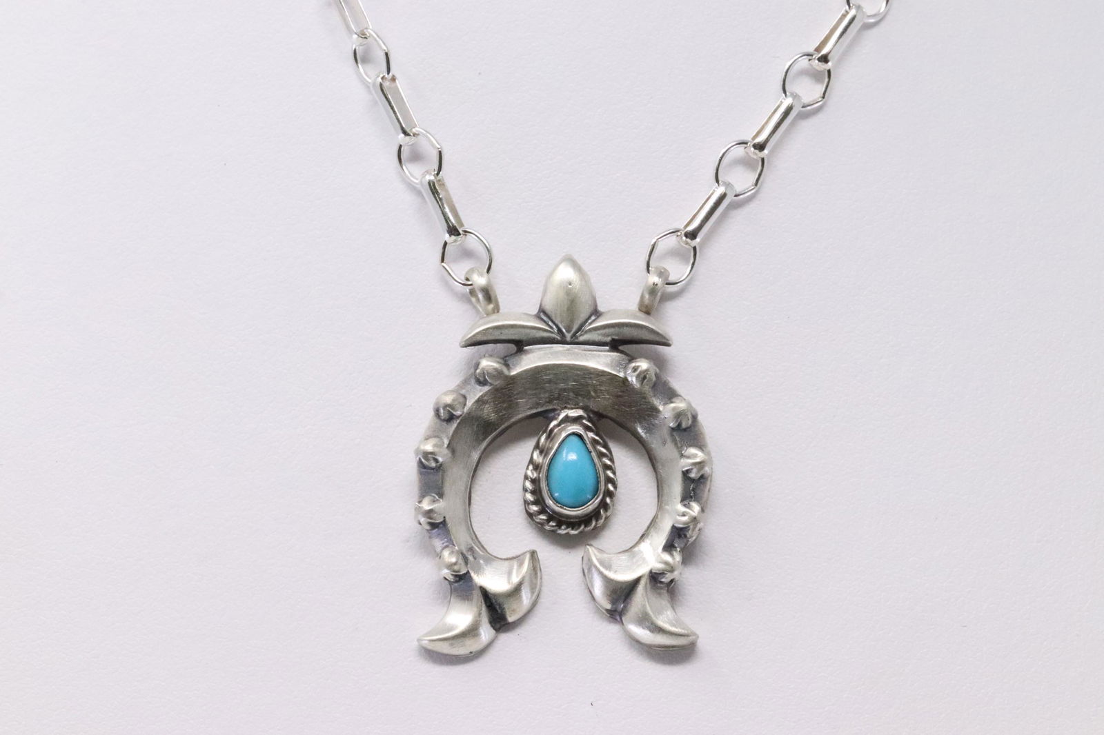 Native American Navajo Handmade Sterling Silver (1 of 2)