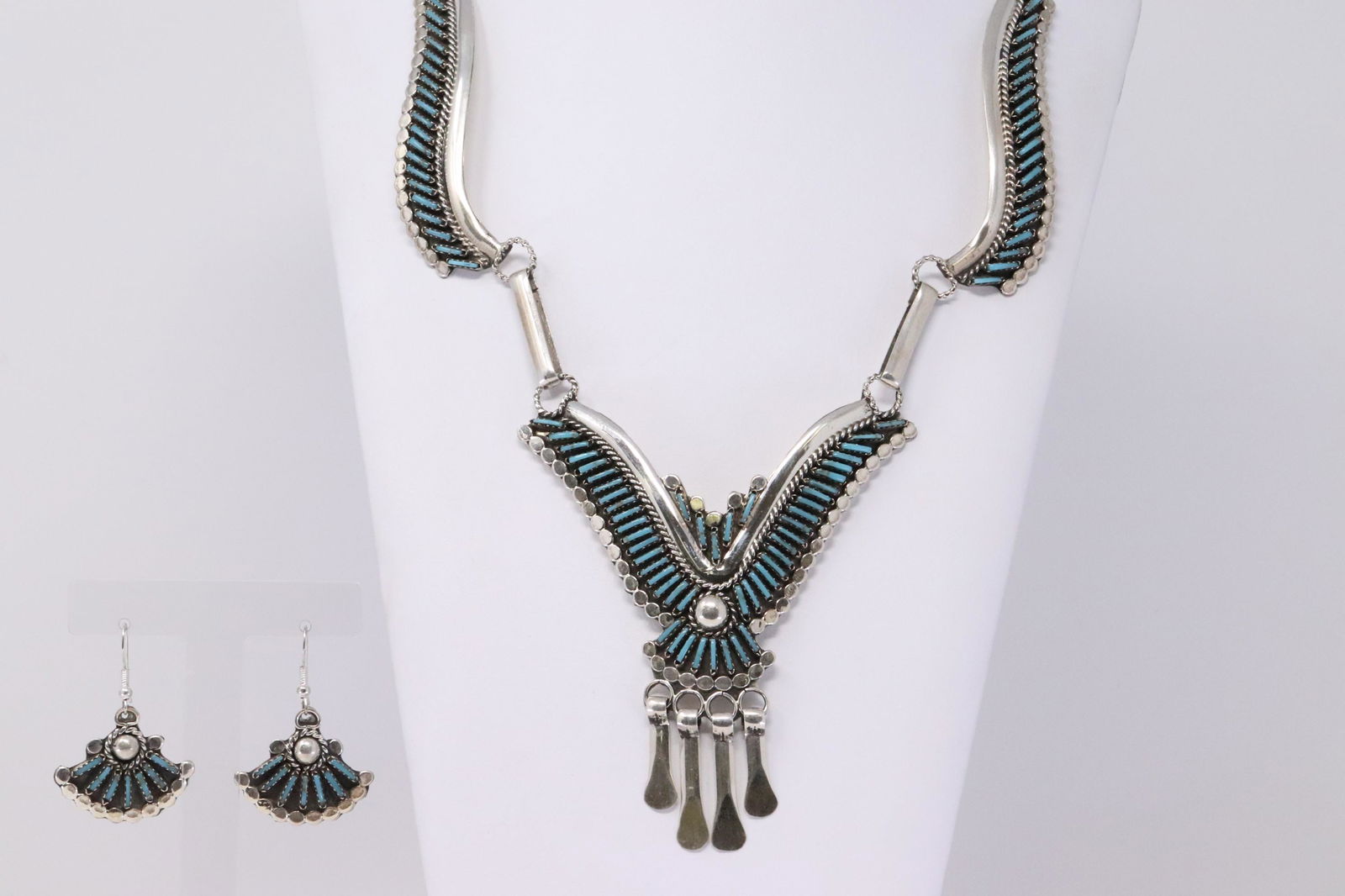 Native American Zuni Handmade Sterling Silver Turquoise (1 of 5)
